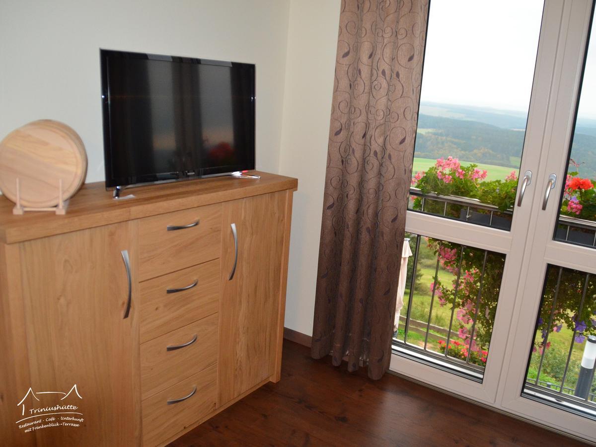 Die Triniushuette "Thueringens Schoenste Aussicht" Rauenstein Room photo